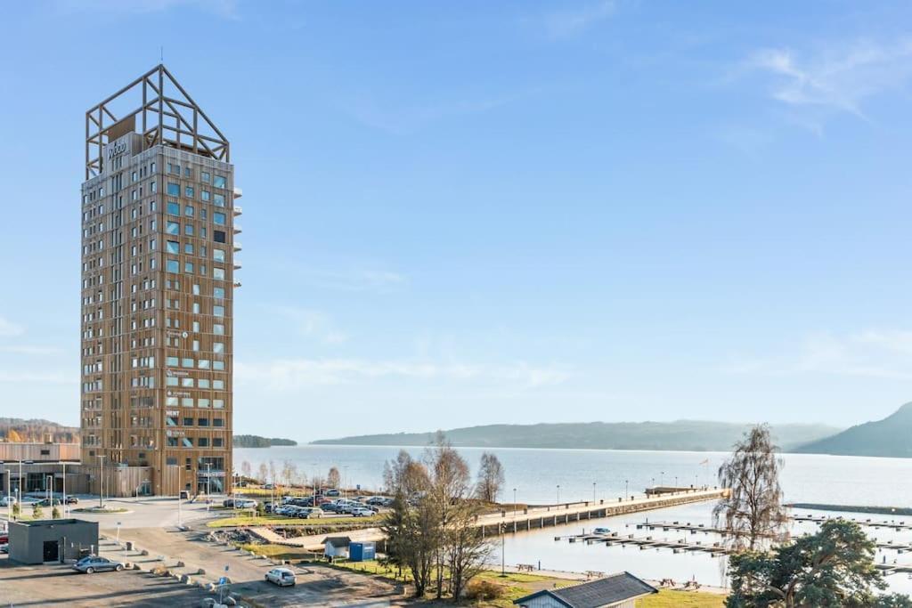 Mjos Tower Suite - Lovely Lake View Brumunddal Buitenkant foto