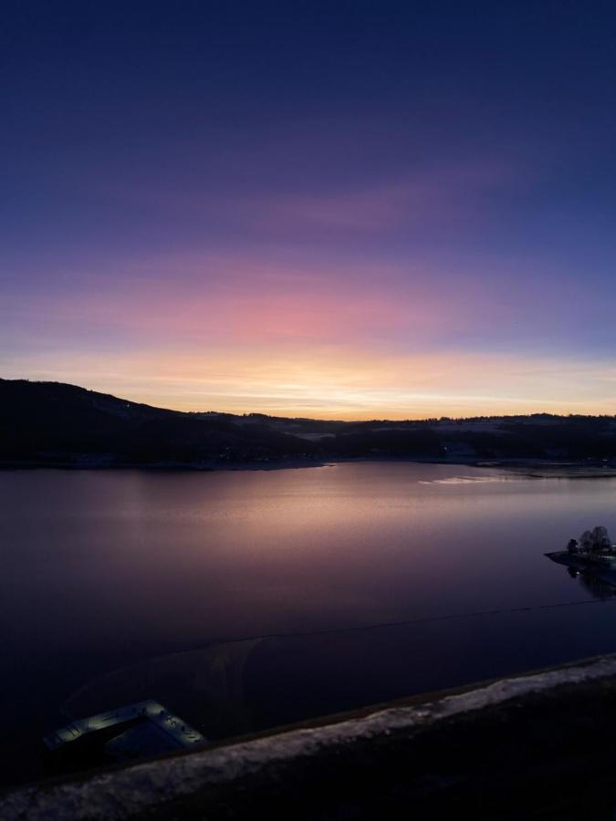 Mjos Tower Suite - Lovely Lake View Brumunddal Buitenkant foto