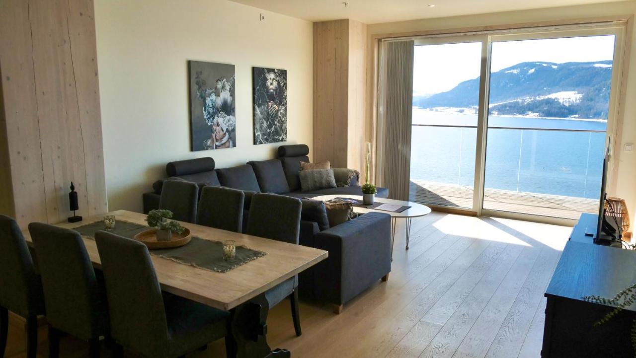 Mjos Tower Suite - Lovely Lake View Brumunddal Buitenkant foto